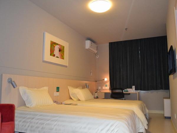 Jinjiang Inn Nanchang Bayi Square Yongshu Road מראה חיצוני תמונה