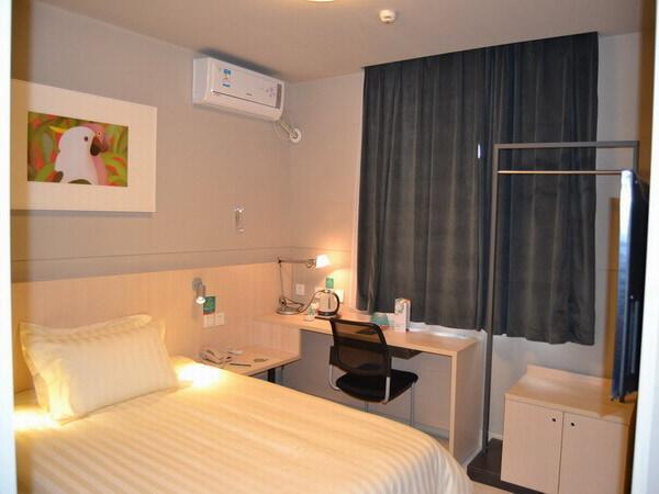 Jinjiang Inn Nanchang Bayi Square Yongshu Road מראה חיצוני תמונה