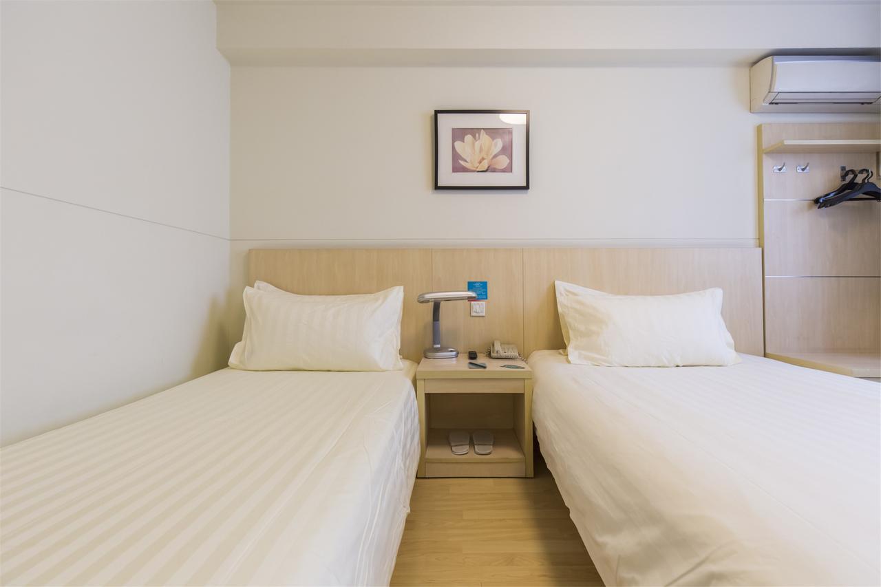 Jinjiang Inn Nanchang Bayi Square Yongshu Road מראה חיצוני תמונה