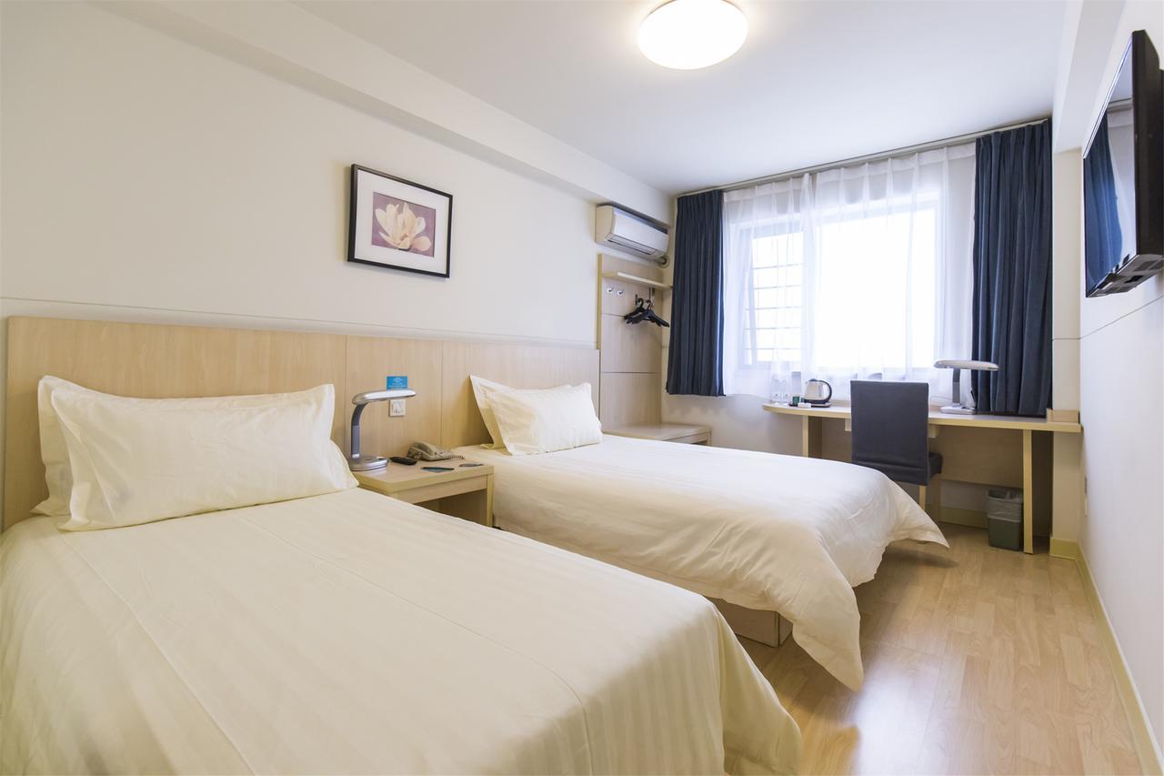 Jinjiang Inn Nanchang Bayi Square Yongshu Road מראה חיצוני תמונה