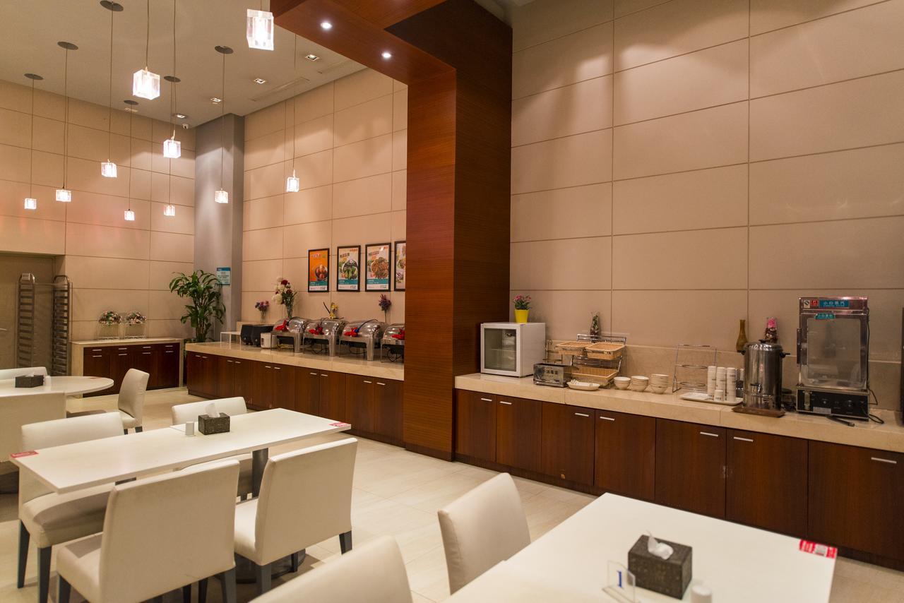 Jinjiang Inn Nanchang Bayi Square Yongshu Road מראה חיצוני תמונה
