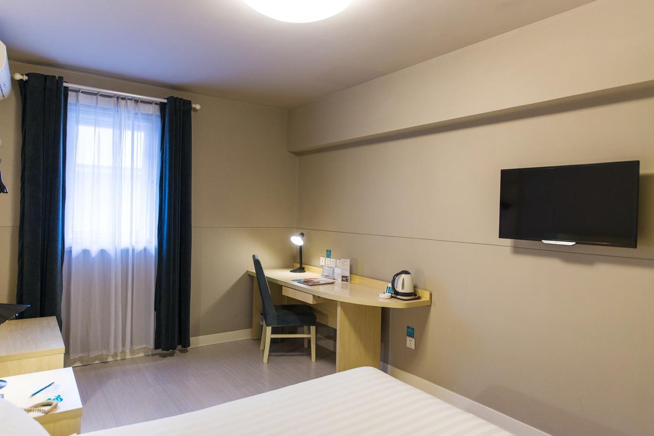 Jinjiang Inn Nanchang Bayi Square Yongshu Road מראה חיצוני תמונה