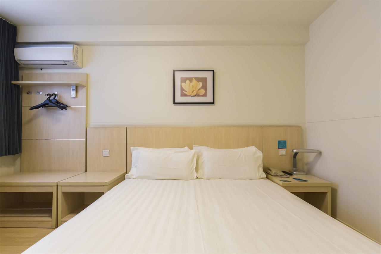 Jinjiang Inn Nanchang Bayi Square Yongshu Road מראה חיצוני תמונה